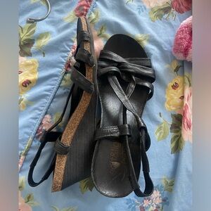 Porronet wedges
Buttery soft leather
*made in Spain*